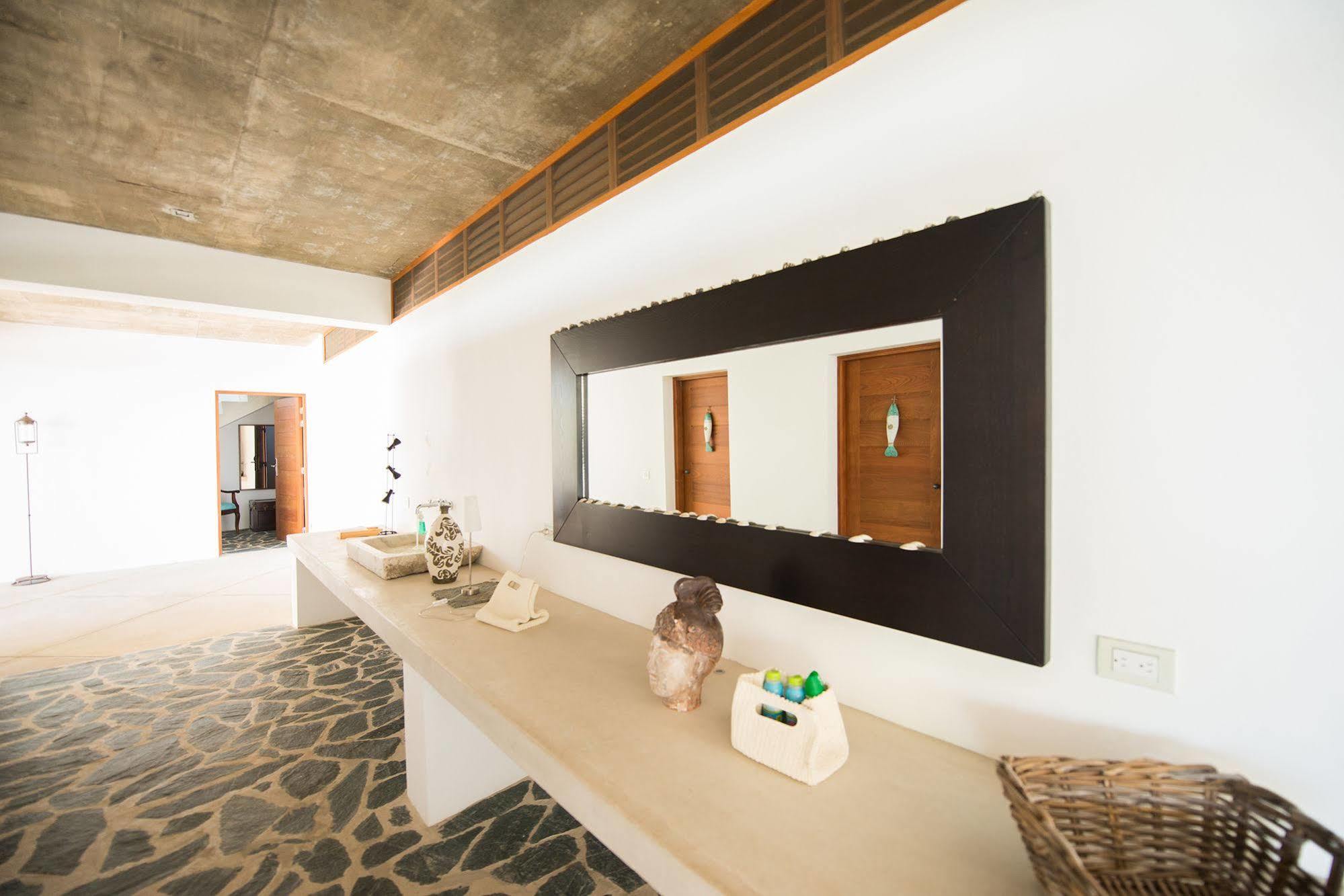 Casa Phil Hotel ลาสแตร์เรนาส ภายนอก รูปภาพ